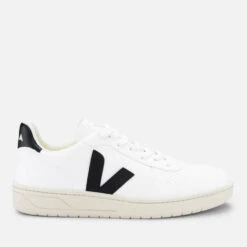 Veja V-10 Leather Trainers